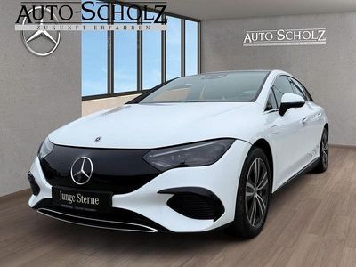 Weiß Gebraucht 2022 Mercedes EQE300 Electric Art Limousine | 38.787 € (Fairer Preis)