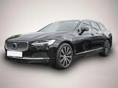 Gebraucht Volvo V90 Plus 310 PS (228 kW) 2023 Manufacturer Kombi