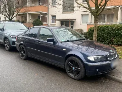 Usata BMW 316 136 CV (100 kW) 2002 Blu Berlina
