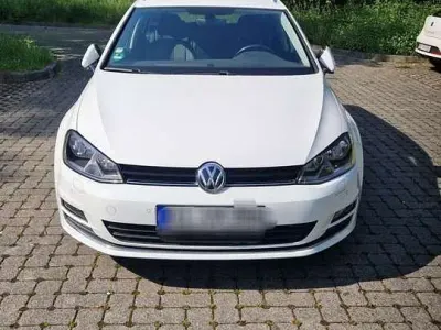 Gebraucht VW Golf VII Allstar 110 PS (80 kW) 2016 Kombi