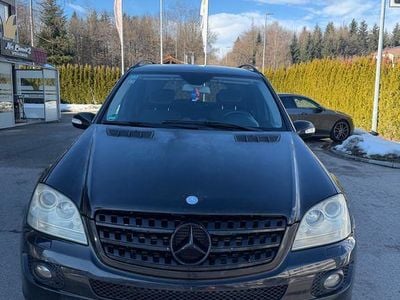 Schwarz Gebraucht 2006 Mercedes ML320 SUV | 3.500 € (Superpreis)