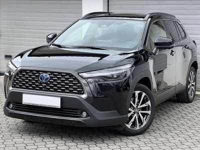 Gebraucht Toyota Corolla Cross Basis 197 PS (144 kW) 2023 Tiefschwarz mica metallic SUV