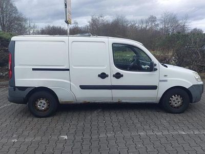 Gebraucht Fiat Doblò 109 PS (80 kW) 2009 Weiß Van / Kleinbus
