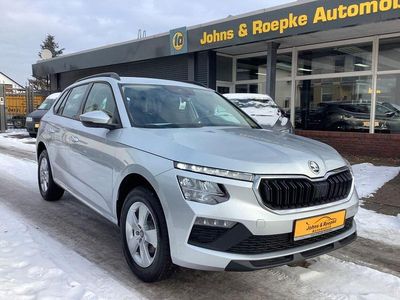 Neu Skoda Kamiq Essence 116 PS (85 kW) 2026 Silber SUV