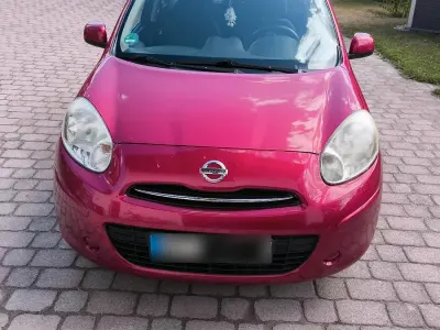 Gebraucht Nissan Micra 80 PS (58 kW) 2012 Rot Kleinwagen