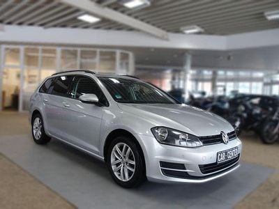 Gebraucht VW Golf VII 86 PS (63 kW) 2015 Reflexsilber (metallic) Kombi