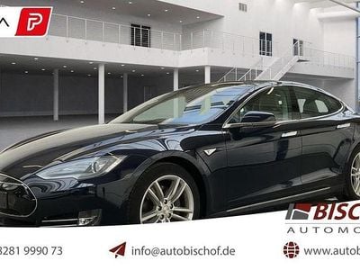 Usado Tesla Model S 314 kW (428 HP) 2015 Azul Citadino