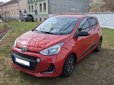 Usata Hyundai i10 YES! 67 CV (49 kW) 2019 Rosso Utilitaria
