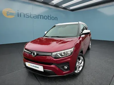 Gebraucht KGM Tivoli 163 PS (119 kW) 2022 Rot SUV