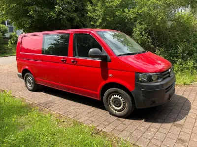 Gebraucht VW T5 84 PS (61 kW) 2013 Rot Van