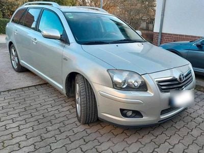 Usado Toyota Avensis Executive 177 HP (130 kW) 2007 Cinzento Carrinha