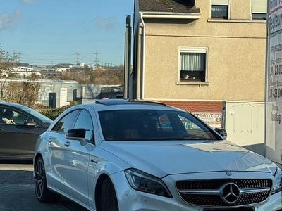Gebraucht Mercedes CLS63 AMG AMG 520 PS (382 kW) 2012 Weiß Limousine
