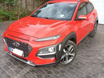 Gebraucht Hyundai Kona Style 177 PS (130 kW) 2019 Orange SUV