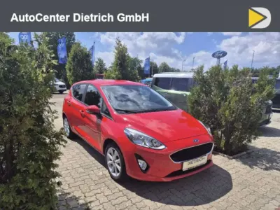 Gebraucht Ford Fiesta Cool & Connect 75 PS (55 kW) 2020 Rot Kleinwagen