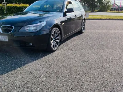 Gebraucht BMW 525 163 PS (119 kW) 2005 Schwarz Kombi