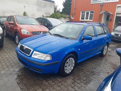 Blau Gebraucht 2006 Skoda Octavia Tour Kombi | 1.880 € (Fairer Preis)