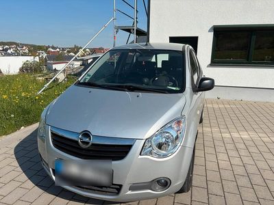 Usata Opel Agila 65 CV (47 kW) 2008 Argento Utilitaria