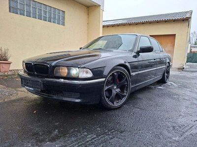 Gebraucht BMW 740 Performance 286 PS (210 kW) 1995 Schwarz Limousine