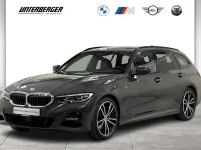 Używany BMW 330 Efficient Dynamics 286 KM (210 kW) 2020 Szary Kombi