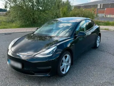 Gebraucht Tesla Model 3 360 kW (490 PS) 2020 Schwarz Limousine