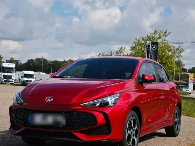 Gebraucht MG MG3 Luxury 194 PS (142 kW) 2025 Rot Kleinwagen