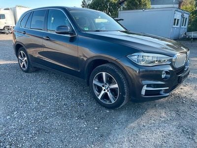 Grau Gebraucht 2014 BMW X5 SUV | 21.500 € (Fairer Preis)