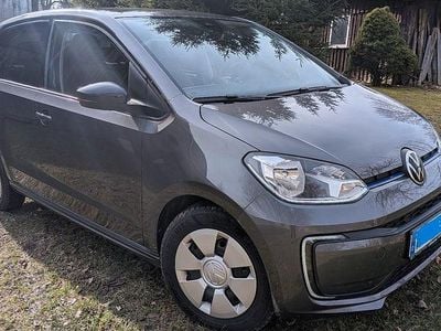 Gebraucht VW e-up! Style 61 kW (83 PS) 2022 Schwarz Kleinwagen
