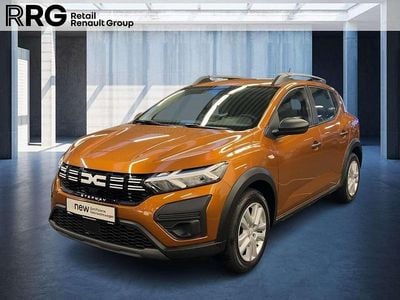 Gebraucht Dacia Sandero Essentiel 101 PS (74 kW) 2023 Atacamaorange Kleinwagen