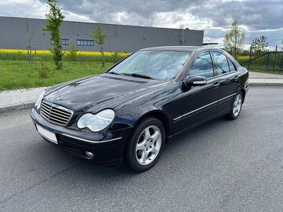 Usata Mercedes C180 Avantgarde 143 CV (105 kW) 2003 Nero Berlina