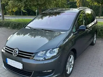 Gebraucht VW Sharan Comfortline 140 PS (102 kW) 2013 Grau Van / Kleinbus