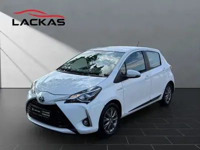 Gebraucht Toyota Yaris Plus 100 PS (73 kW) 2017 Schneeweiß