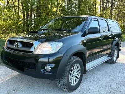 Gebraucht Toyota HiLux Executive 171 PS (125 kW) 2011 Schwarz Pickup