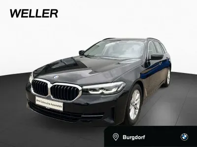 Gebraucht BMW 520 Performance 190 PS (139 kW) 2023 Schwarz (schwarz) Limousine