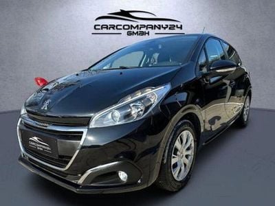 Gebraucht Peugeot 208 82 PS (60 kW) 2017 Schwarz Kleinwagen