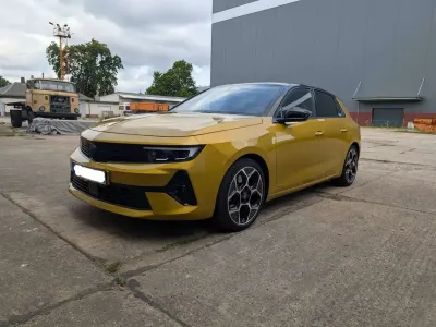 Gebraucht Opel Astra Ultimate 181 PS (133 kW) 2023 Gelb Kleinwagen