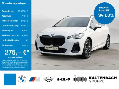 Gebraucht BMW 225 Active Tourer M Sport 245 PS (180 kW) 2023 Weiß Van / Kleinbus