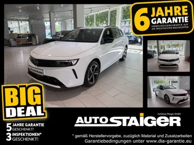 Neu Opel Astra 131 PS (96 kW) 2025 Arktis weiß Kleinwagen