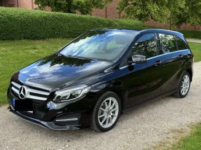 Używany Mercedes B180