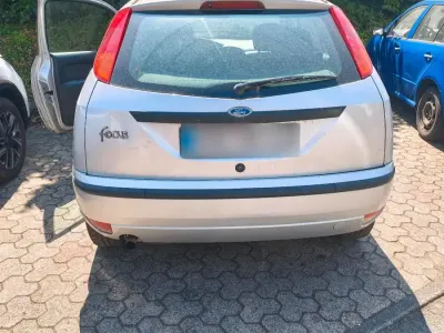 Gebraucht Ford Focus 75 PS (55 kW) 2004 Grau Limousine