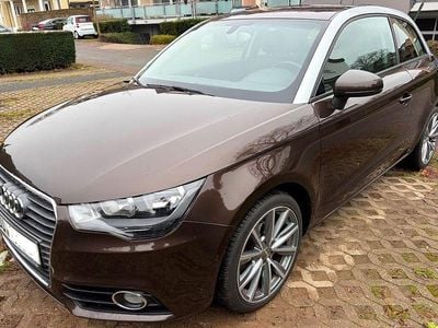 Gebraucht Audi A1 Attraction 86 PS (63 kW) 2012 Braun Kleinwagen