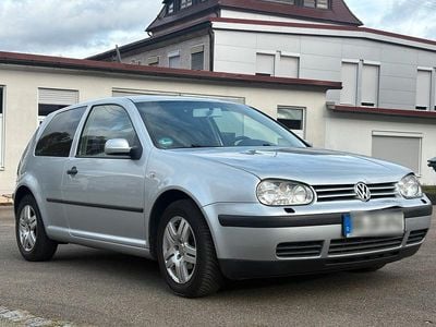 VW Golf
