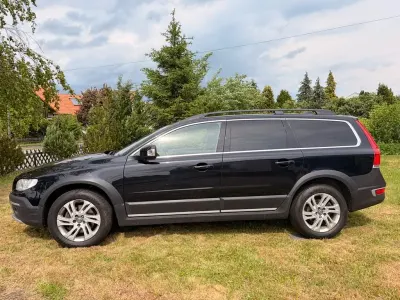 Gebraucht Volvo XC70 Summum 181 PS (133 kW) 2015 Schwarz Kombi
