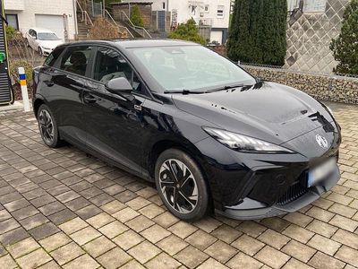 Gebraucht MG MG4 EV 125 kW (170 PS) 2024 Schwarz Kleinwagen