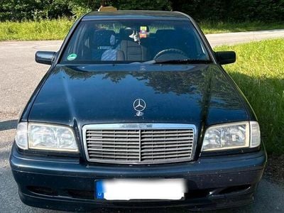 Mercedes C180