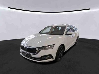 Moon white metallic Gebraucht 2021 Skoda Octavia Style Kombi | 21.970 € (Fairer Preis)