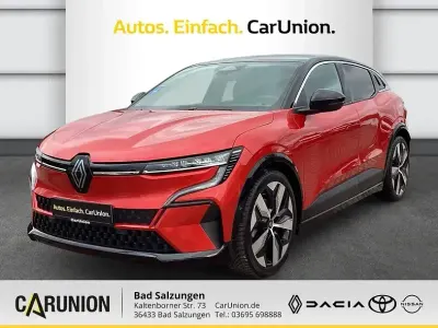 Usata Renault Megane E-Tech Techno 160 kW (218 CV) 2022 Rosso Berlina