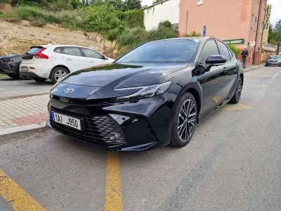 Gebraucht Toyota Camry Executive 230 PS (169 kW) 2025 Schwarz Limousine