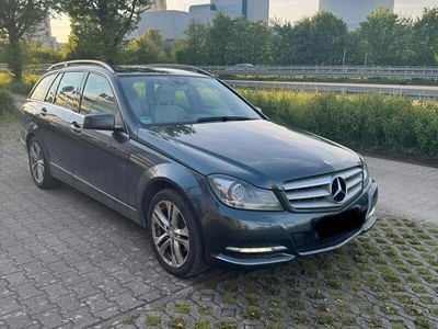 Mercedes C200