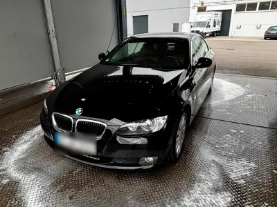 Gebraucht BMW 320 Cabriolet 170 PS (125 kW) 2010 Schwarz Cabrio