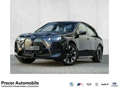 Neu BMW iX M Sport 300 kW (408 PS) 2026 Schwarz SUV